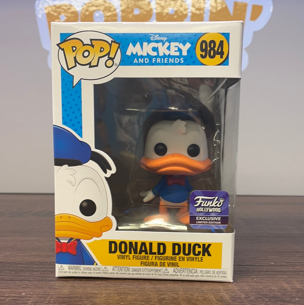 Pop! Disney: Mickey and Friends- Donald Duck (Funko Hollywood)