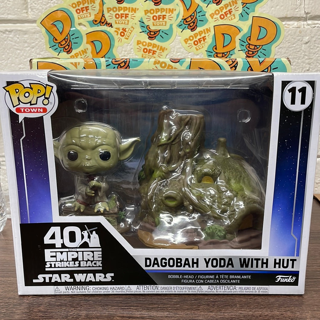 Pop! Town: Dagobah Yoda with Hut